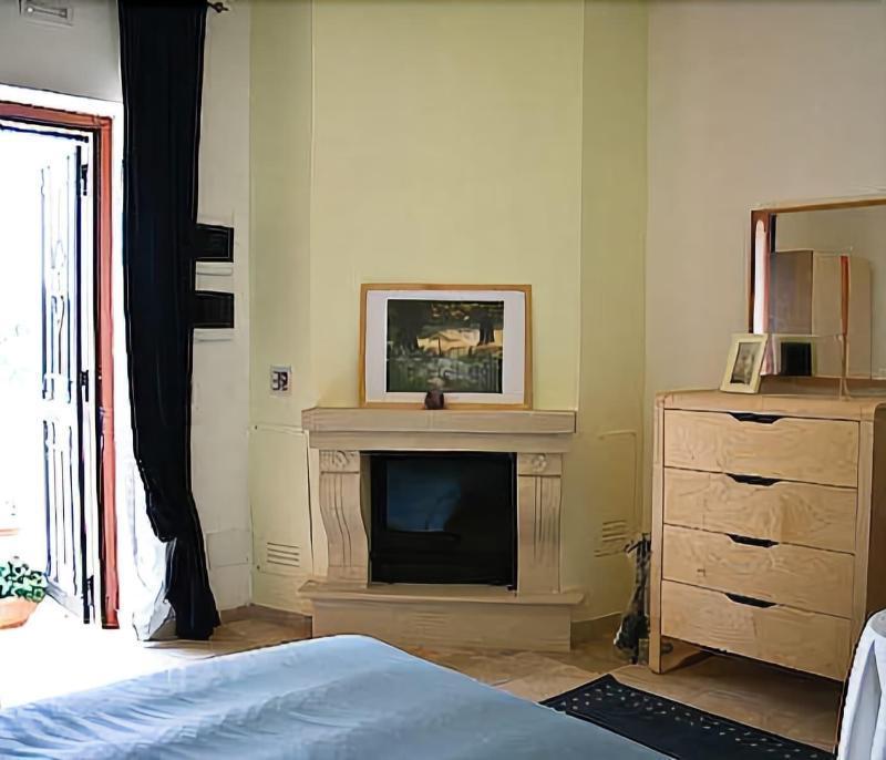 La Vigna Vecchia Guest House Фазано Екстериор снимка